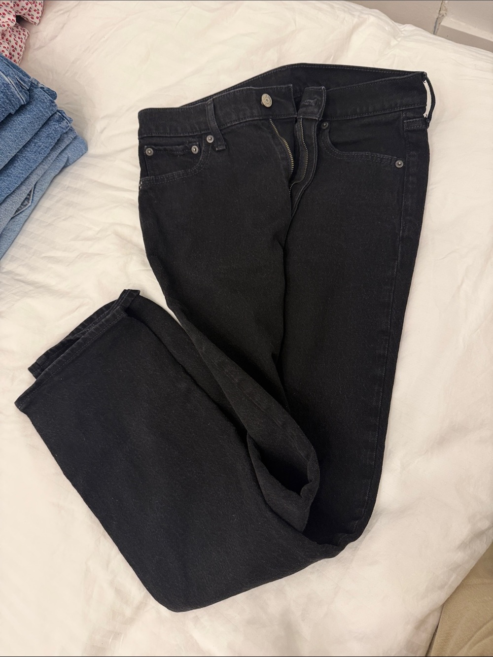 GAP Black High-Rise Straight Jeans